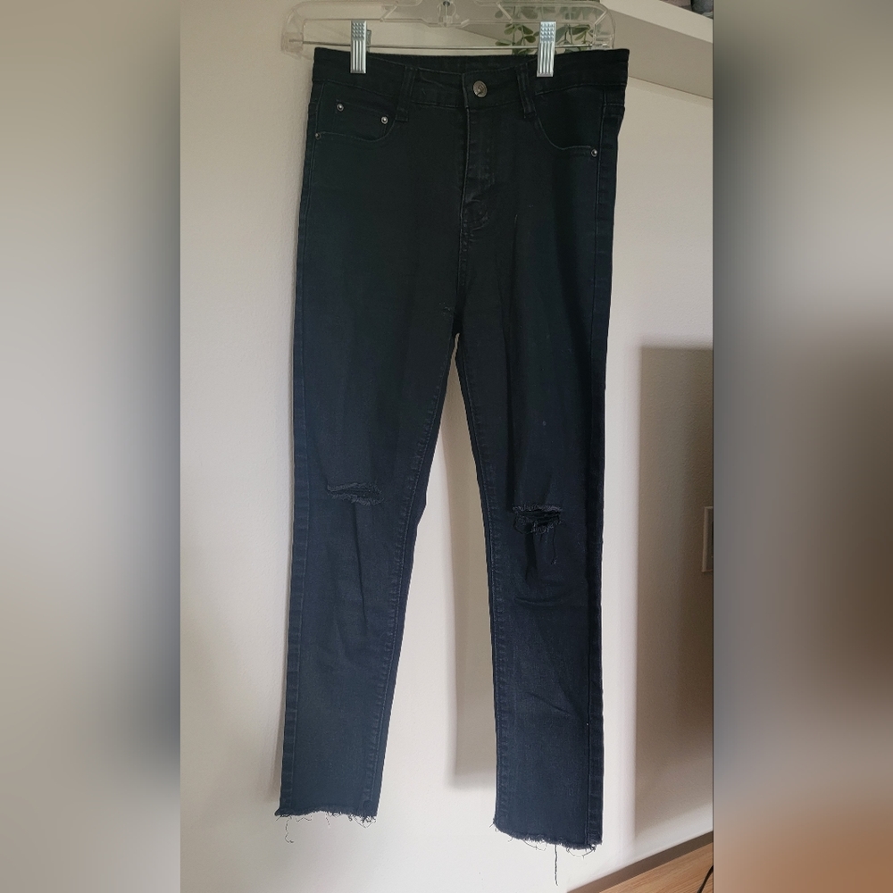 New dilead black Jean size 27